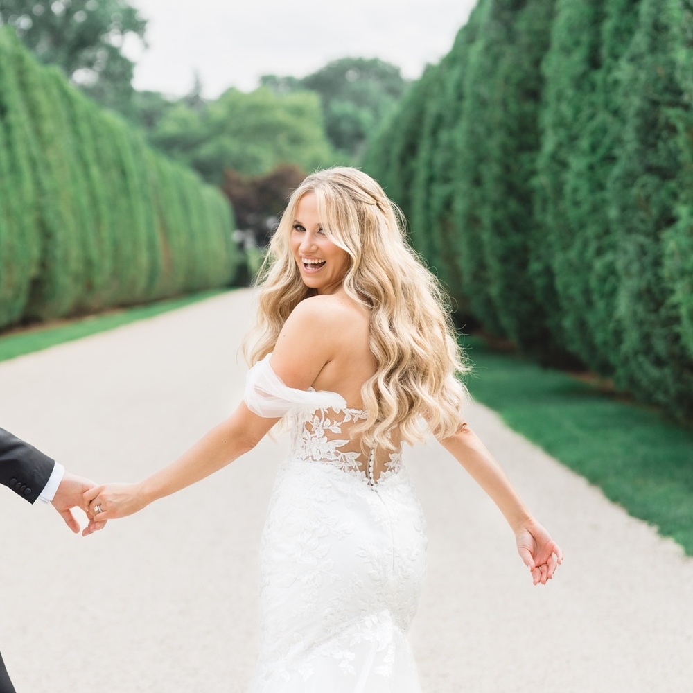 Meet your Posher, Christina